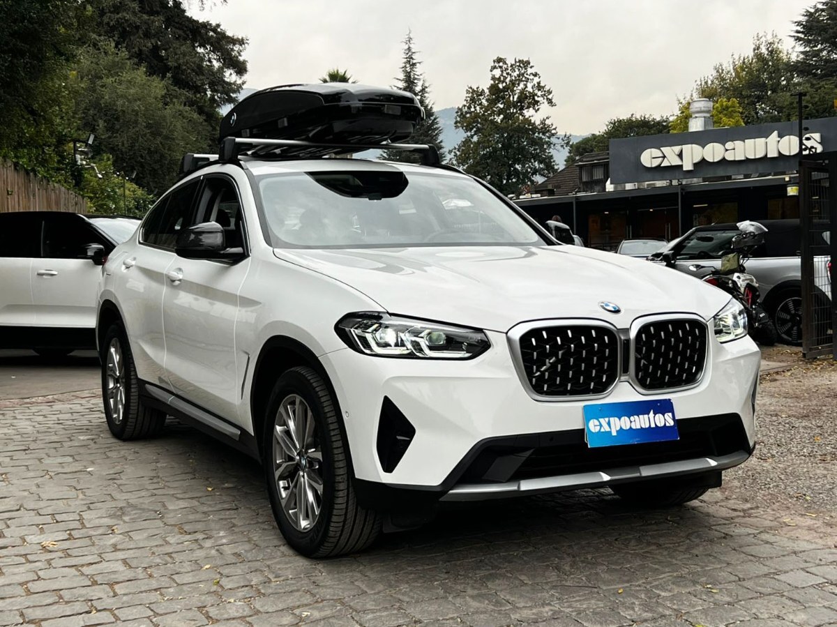 BMW X4 HERITAGE TRAVEL EDITION LCI 2025 GARANTÍA VIGENTE UN DUEÑO - FULL MOTOR