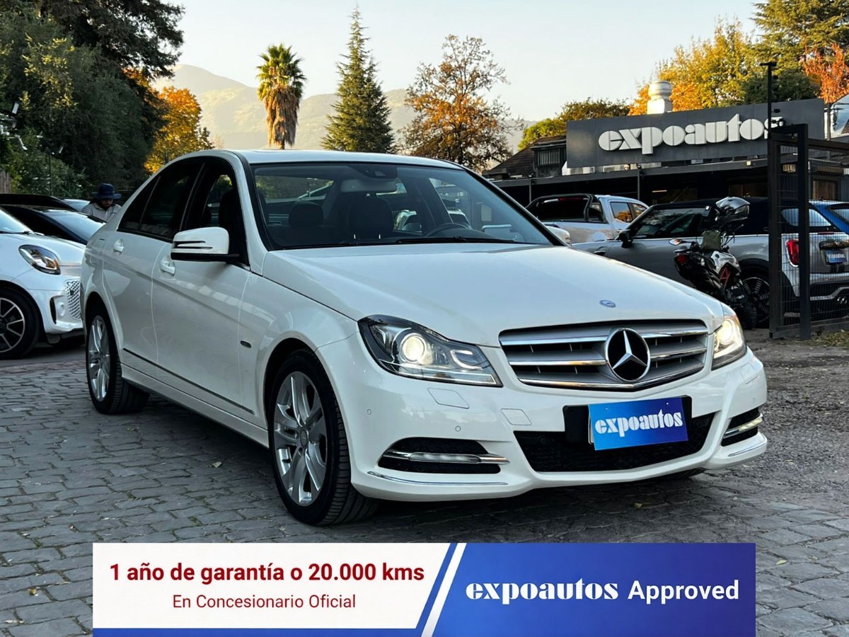 MERCEDES-BENZ C220 AVANGARDE CDI 2.2 2012 UN DUEÑO MANTENIMIENTO AL DIA - ExpoAutos