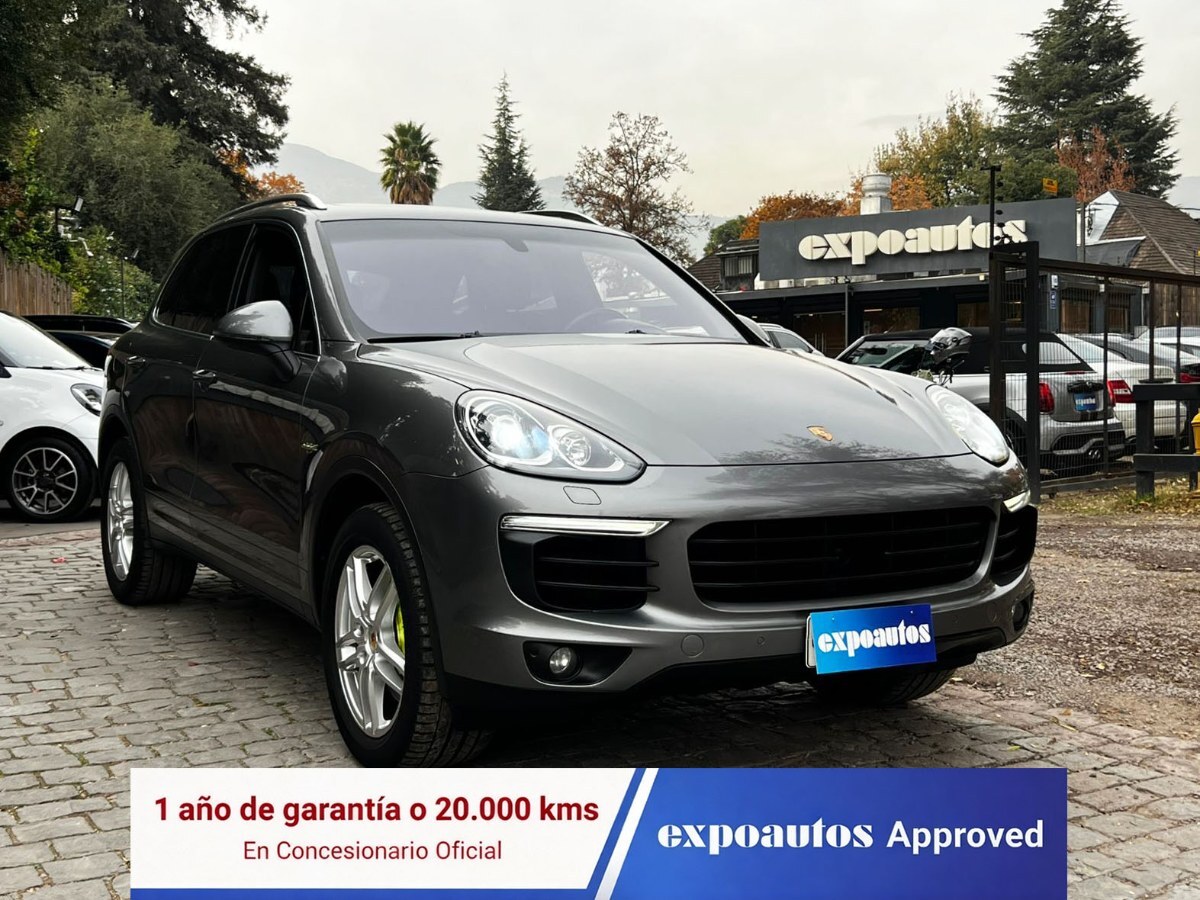 PORSCHE CAYENNE S E HYBRID E2 II 2017 MANTENIMIENTO AL DIA - ExpoAutos