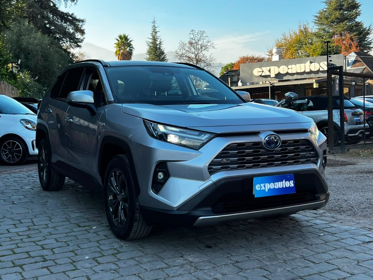 TOYOTA RAV 4 LIMITED CVT 2.5 HÍBRIDO 2023 GARANTÍA DE FÁBRICA VIGENTE UN DUEÑO - FULL MOTOR