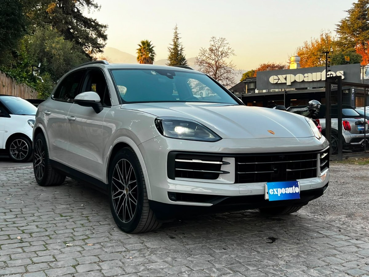 PORSCHE CAYENNE S V8 E3 II 4.0 2024 GARANTÍA EXTENDIDA - FULL MOTOR