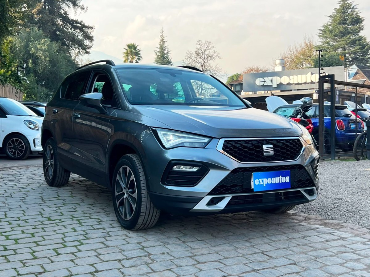 SEAT ATECA STYLE TSI 1.4 AT 2024 GARANTÍA DE FÁBRICA VIGENTE UN DUEÑO - FULL MOTOR