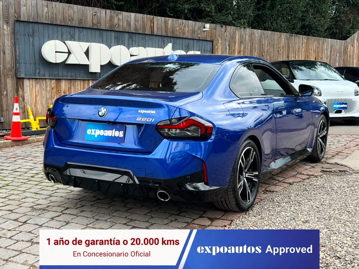 BMW 220 Coupe M Sport — foto 4 de 26