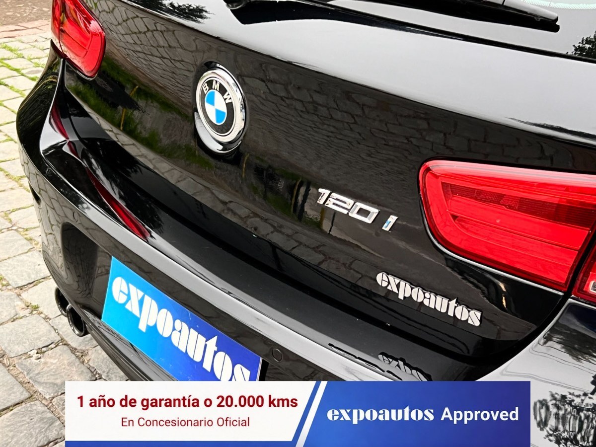 BMW 120 — foto 8 de 26