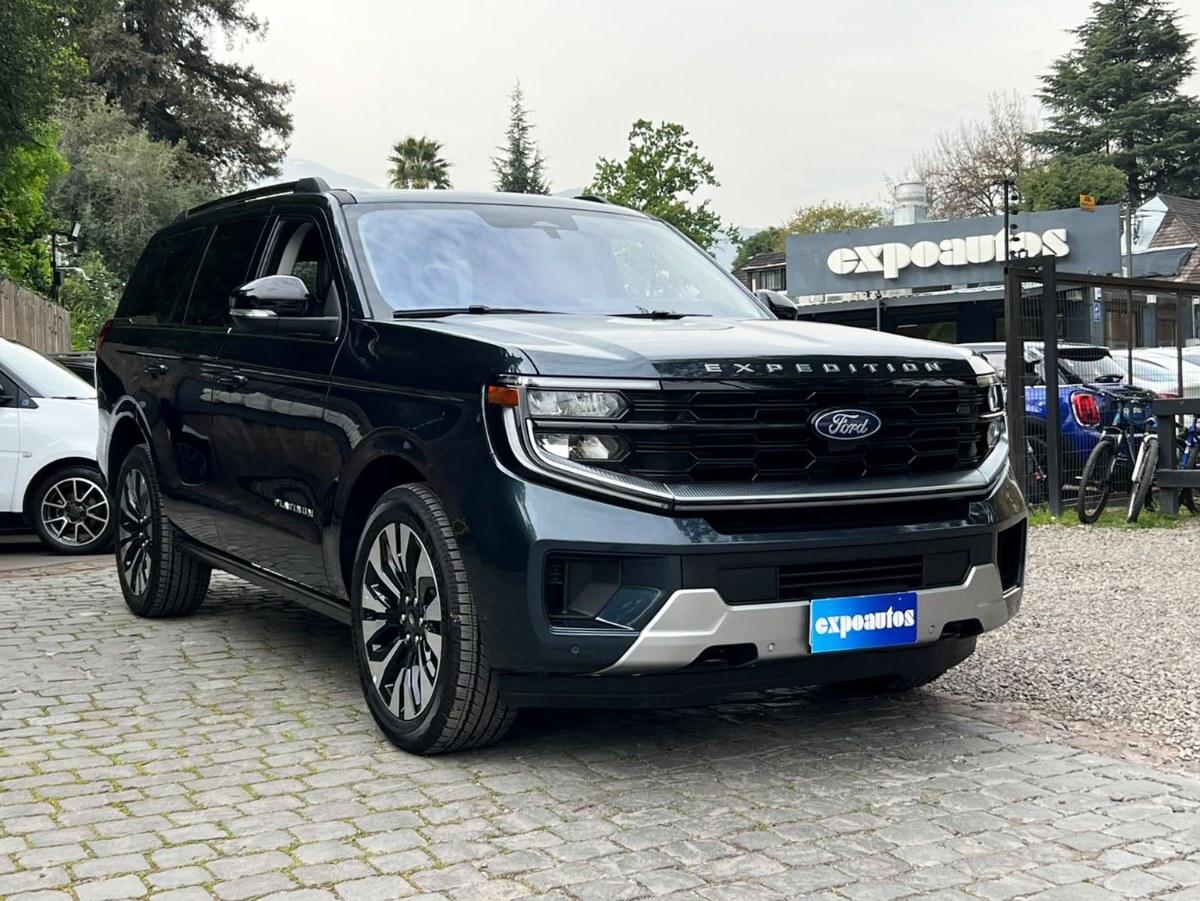 FORD EXPEDITION PLATINUM 3.5 AWD 2026 GARANTÍA DE FÁBRICA VIGENTE - ExpoAutos