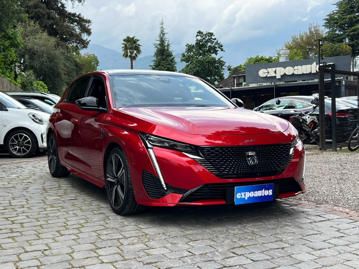 PEUGEOT 308 1.2 GT AT 2025 GARANTÍA VIGENTE UN DUEÑO - FULL MOTOR