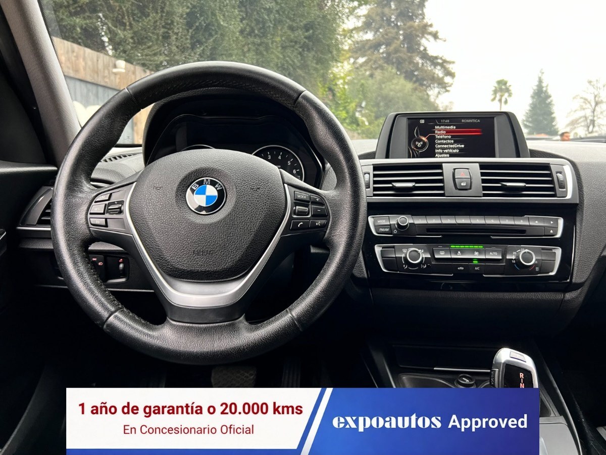 BMW 120 — foto 12 de 26