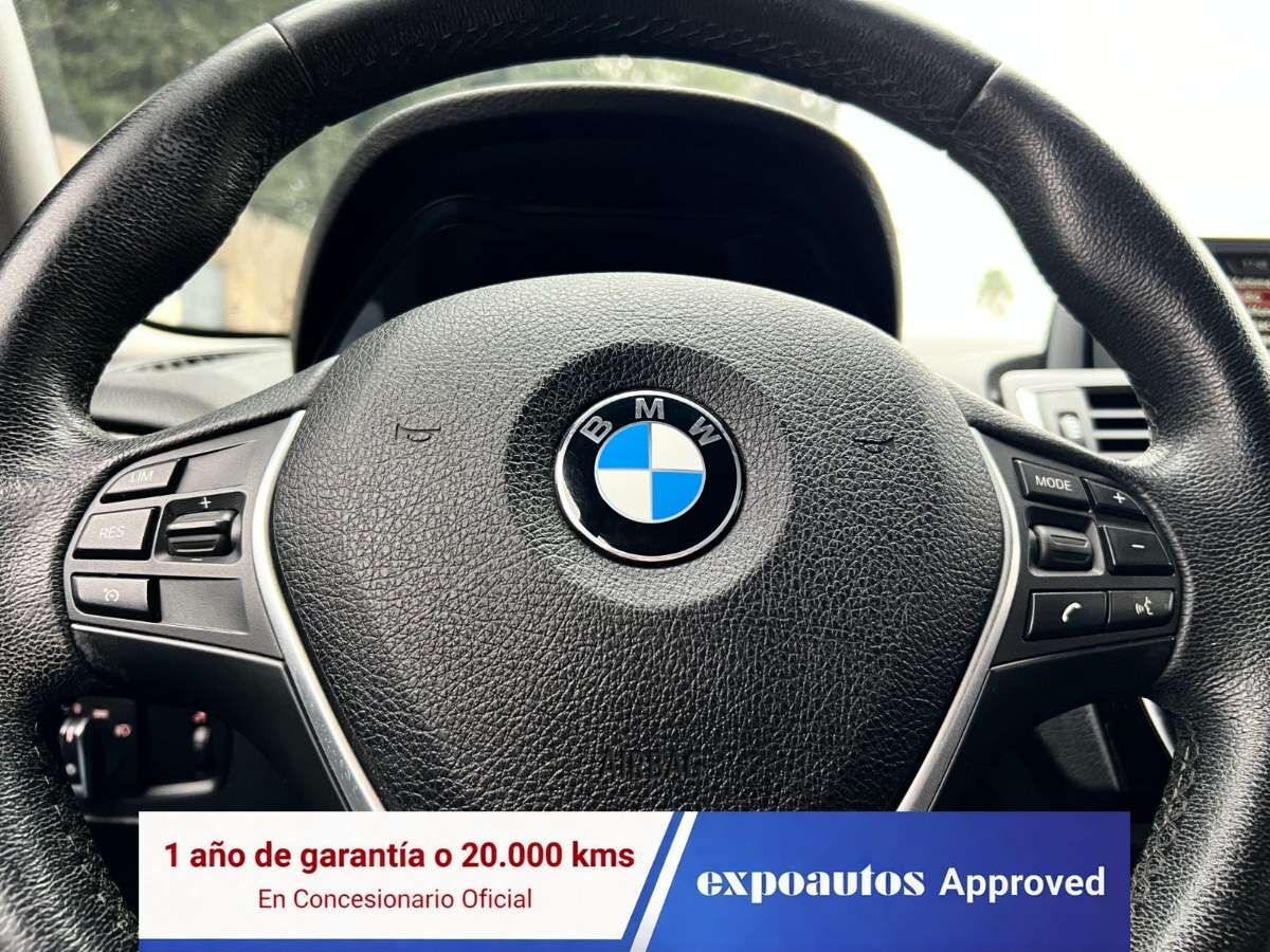 BMW 120 — foto 13 de 26