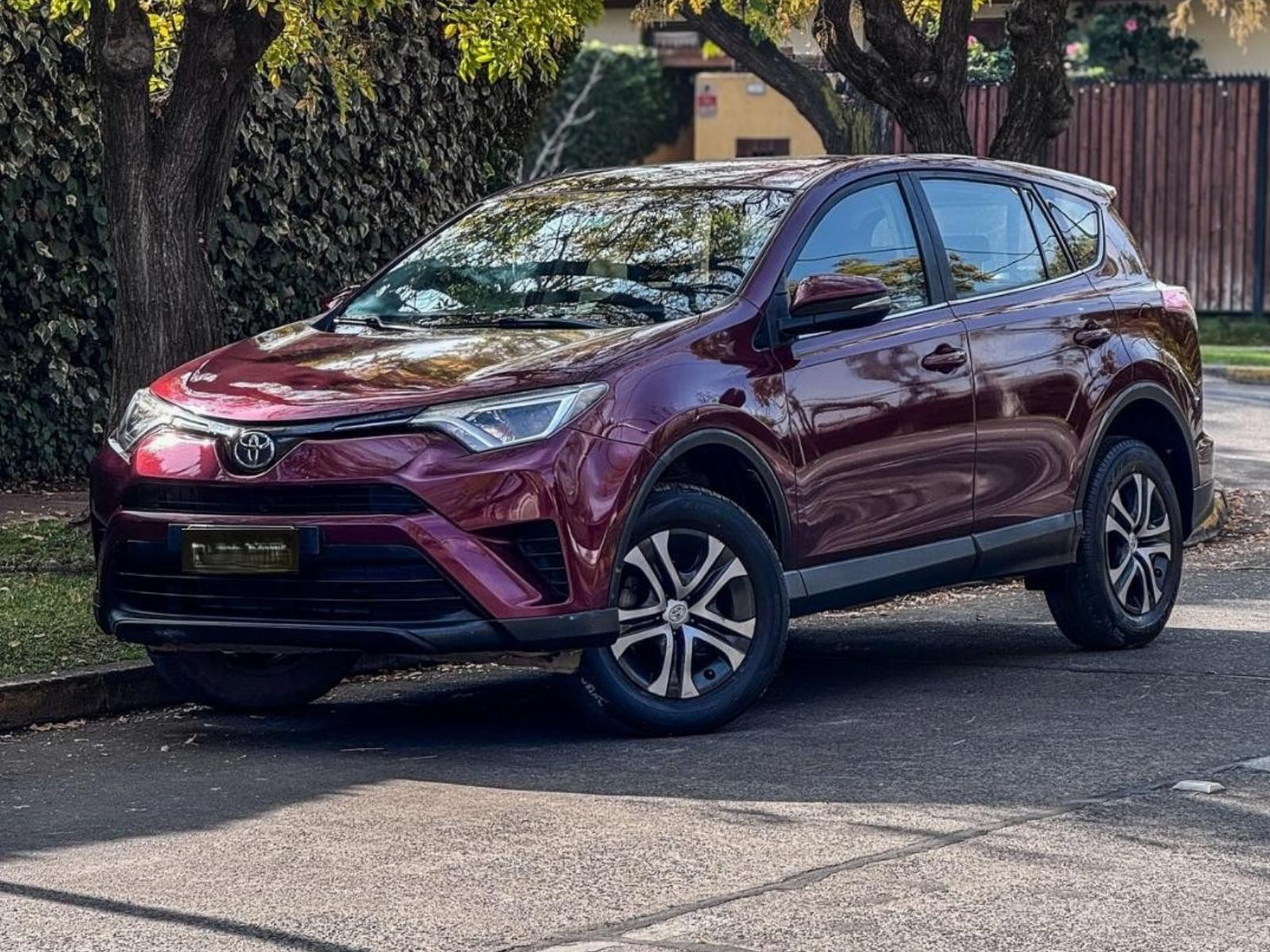 TOYOTA NEW RAV 4 2.0 2017 EXCELENTE OPORTUNIDAD  - 