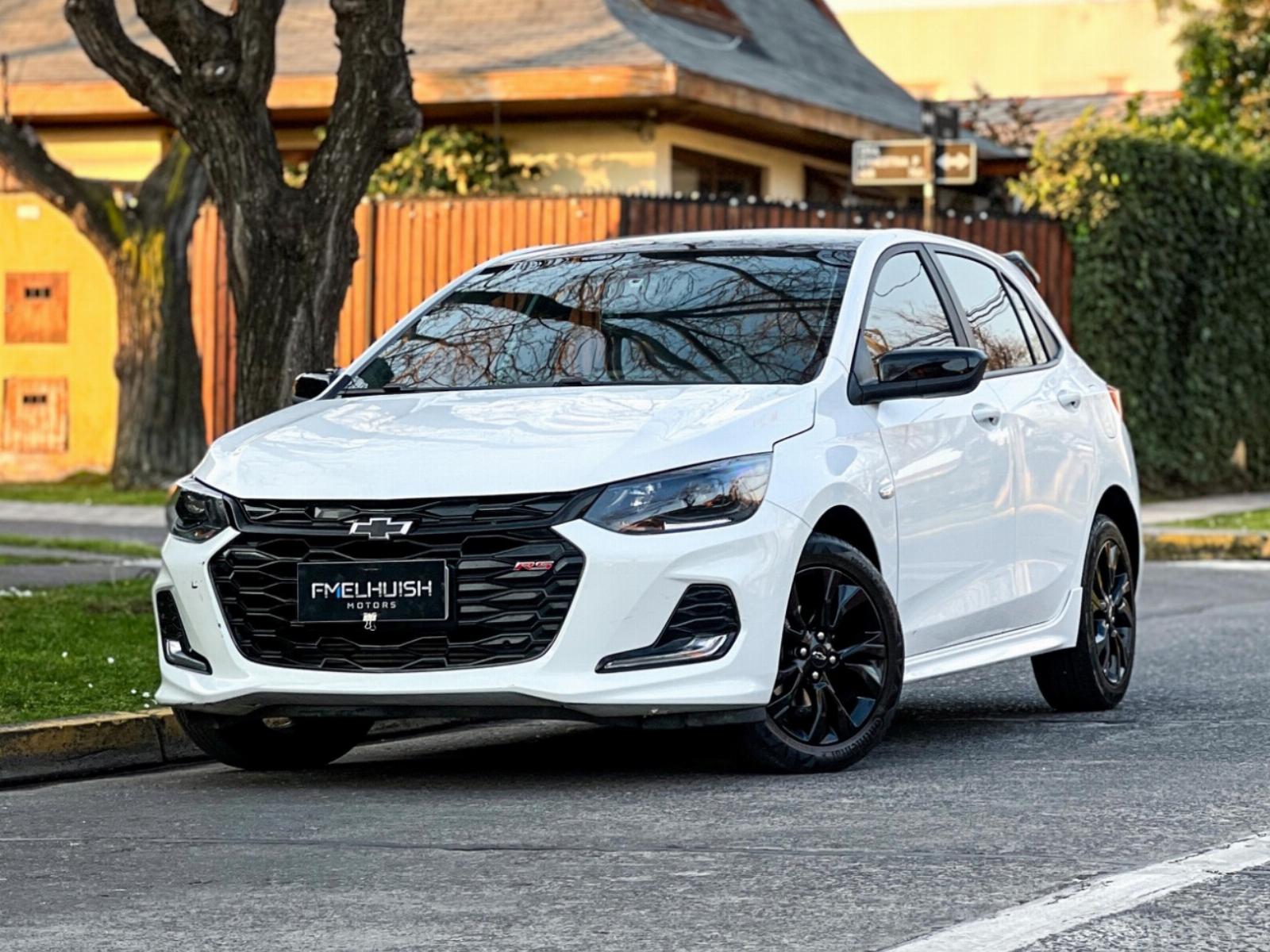 CHEVROLET ONIX RS TURBO 1.2 2021 SEMI NUEVO - 