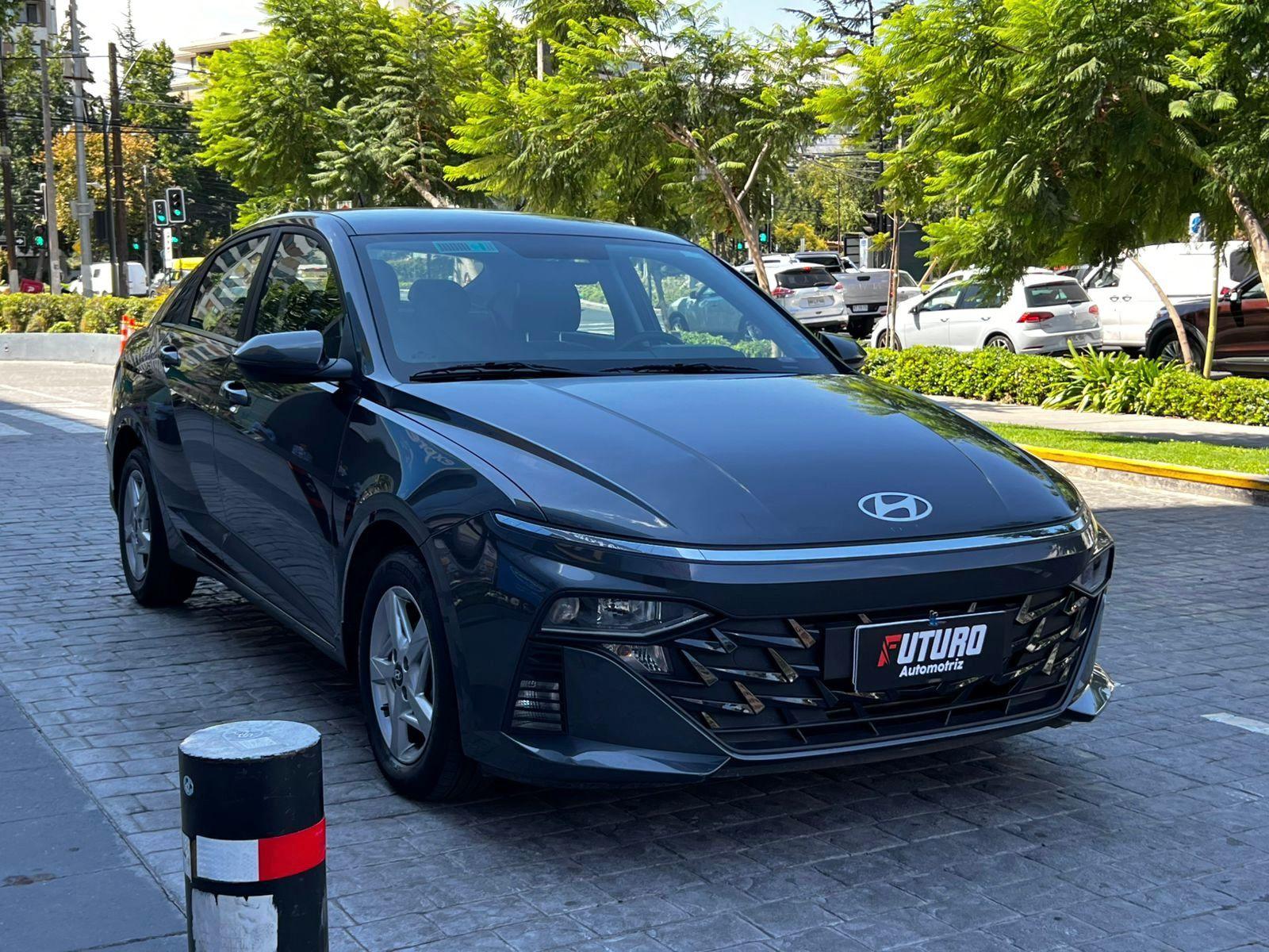 HYUNDAI ACCENT BN7I 1.5 AT DESIGN 2025 UNICO DUEÑO - FULL MOTOR