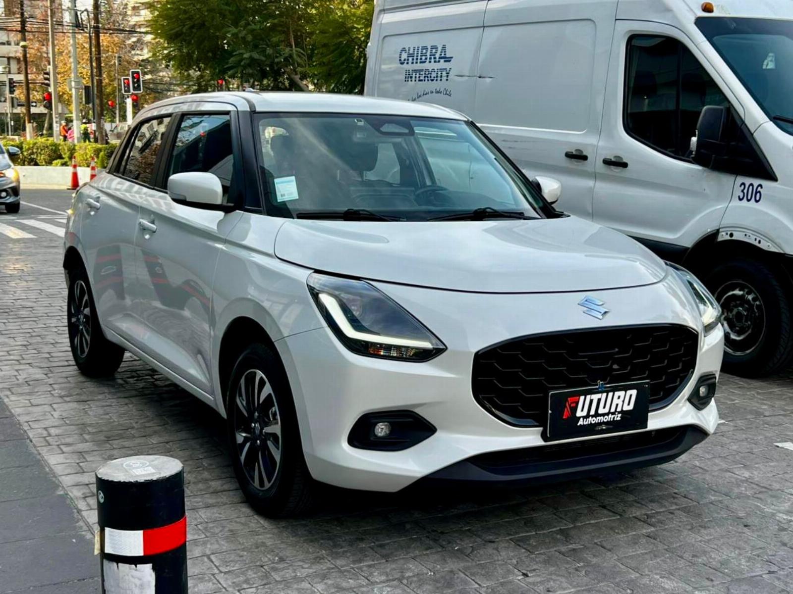 SUZUKI SWIFT 1.2 GLX CVT SMART HYBRID 2026 UNICO DUEÑO - FULL MOTOR