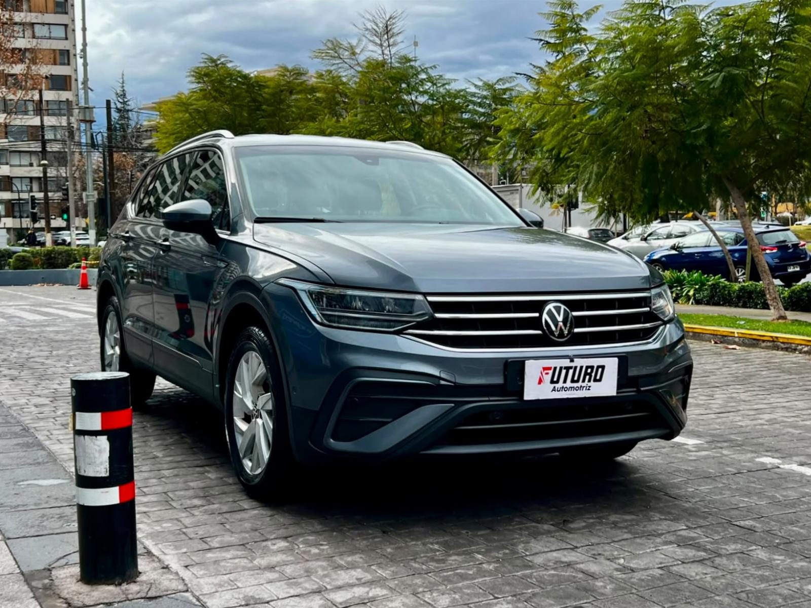 VOLKSWAGEN TIGUAN TSI AT COMFORTLINE 150HP 2025 UNICO DUEÑO - FULL MOTOR