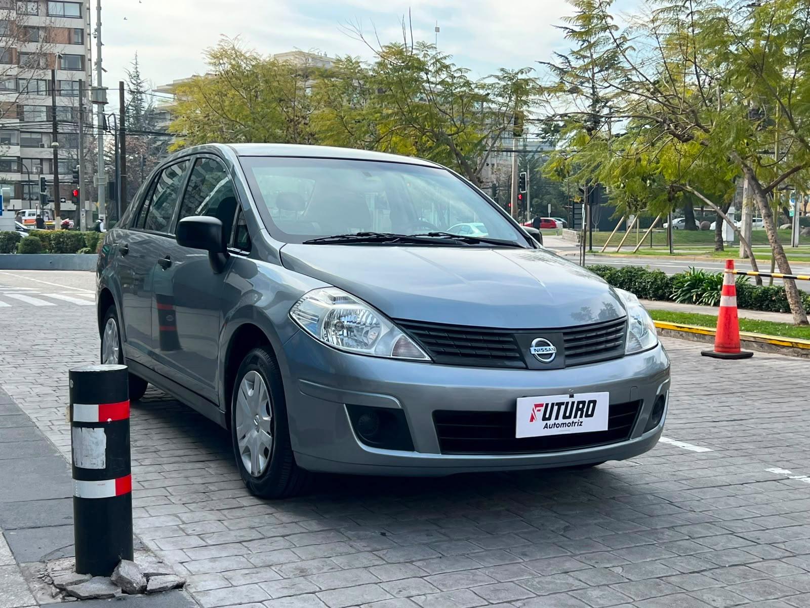 NISSAN TIIDA SEDAN SE MT 2011 UNICO DUEÑO - FULL MOTOR