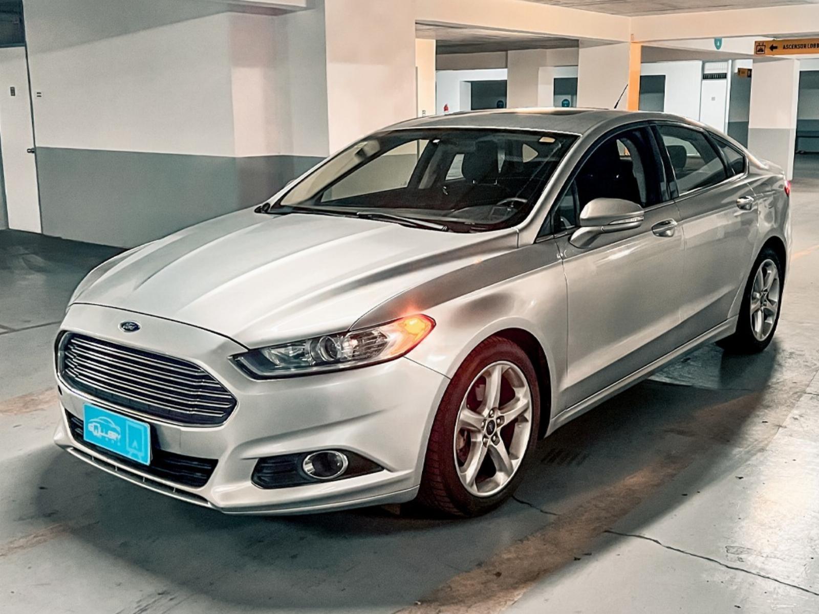 FORD FUSION 2.5 SE  2015 TECHO, CAMARA DE RETROCESO , LLANTAS ARO 17 , AUTO - 