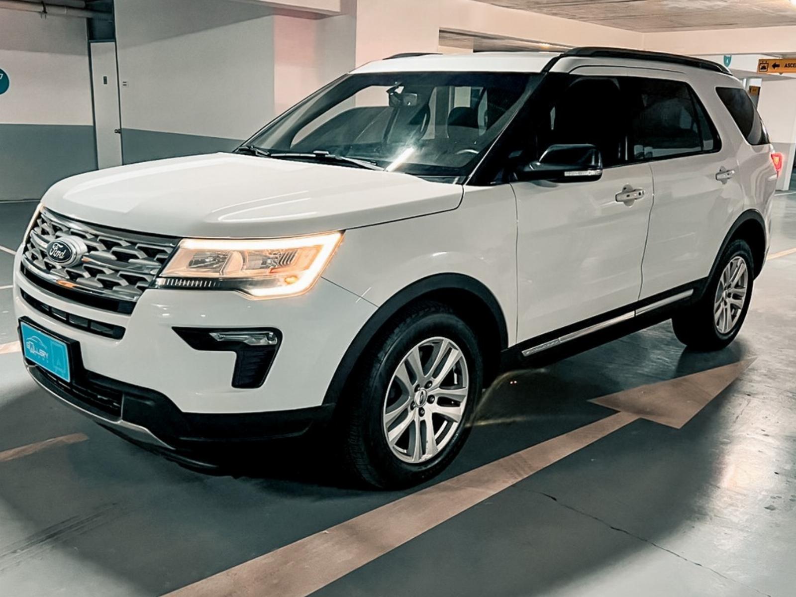 FORD EXPLORER 3.5 XLT SPORT 2019 290 HP , FOCOS LED ESPECIALES, DIFUSORES DE ESCAPE - FULL MOTOR