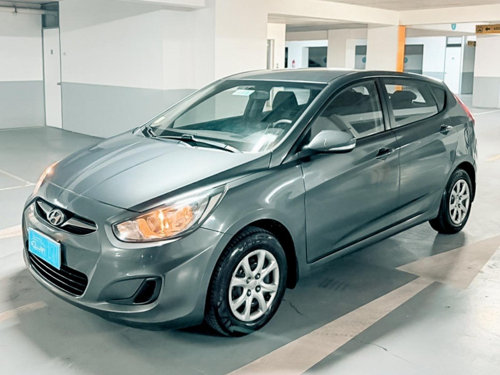 HYUNDAI ACCENT 1.4 Hachback 2012 UNICO DUEÑO , MANTENCIONES , AIRE ACONDICIONADO - FULL MOTOR