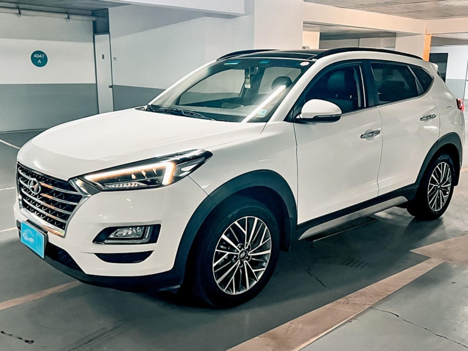 HYUNDAI TUCSON 2.0 4x4 LIMITED 2020 CUERO , TECHO , 4X4 , VERSION TOPE DE LINEA - FULL MOTOR
