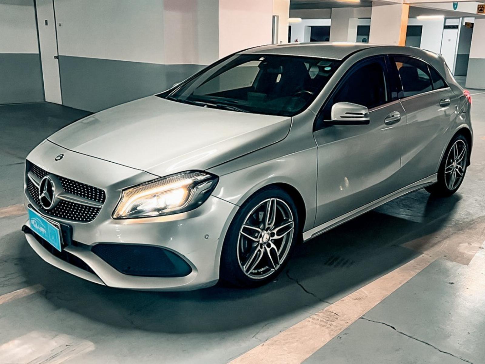 MERCEDES-BENZ A200 1.6 TURBO 2017 LOOK AMG , AUTOMATICO - FULL MOTOR