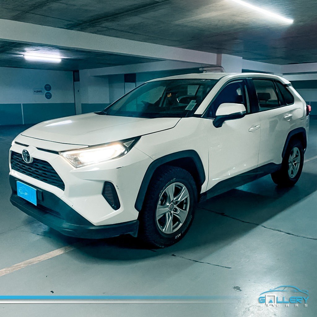 TOYOTA RAV 4 LE MECANICO 6 MARCHAS 2020 MECANICO 6 MT MUY ECONOMICO - FULL MOTOR