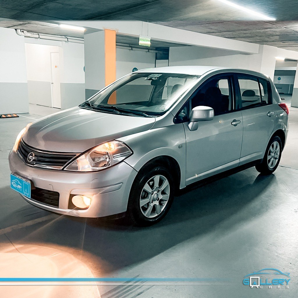 NISSAN TIIDA 1.6 SE 2011 SOLO 73.000 KMS ORIGINALES - FULL MOTOR