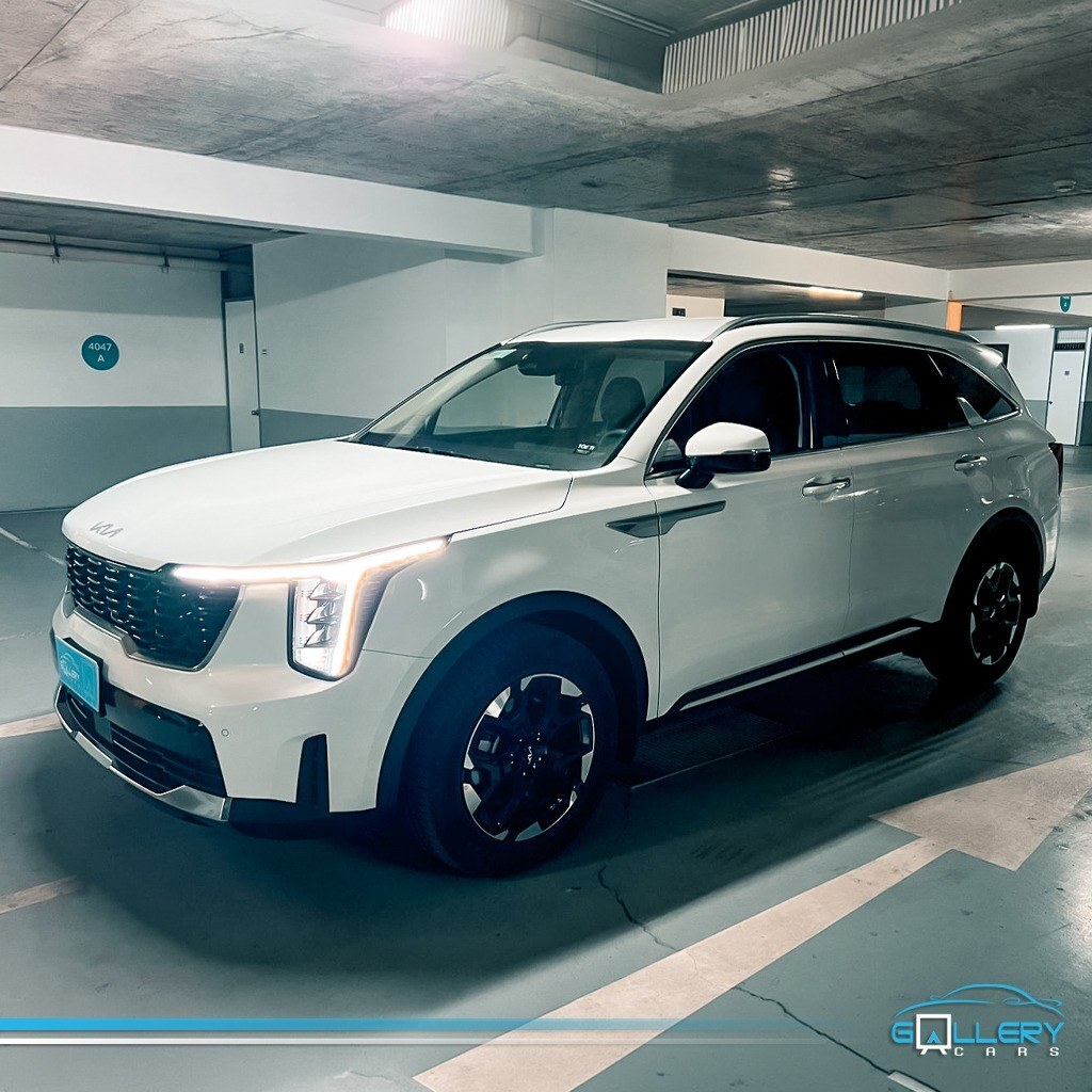KIA SORENTO EX 2.2 4X4 2025 DIESEL , 4X4 , CUERO , 3 CORRIDAS DE ASIENTOS - FULL MOTOR