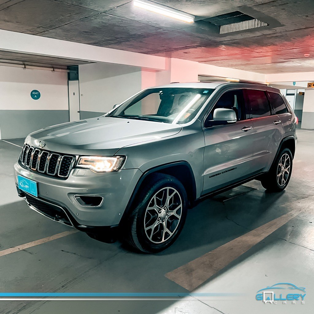 JEEP GRAND CHEROKEE LIMITED 2020 TECHO , CUERO , LLANTAS ARO 20, SISTEMA DE AUDIO - FULL MOTOR