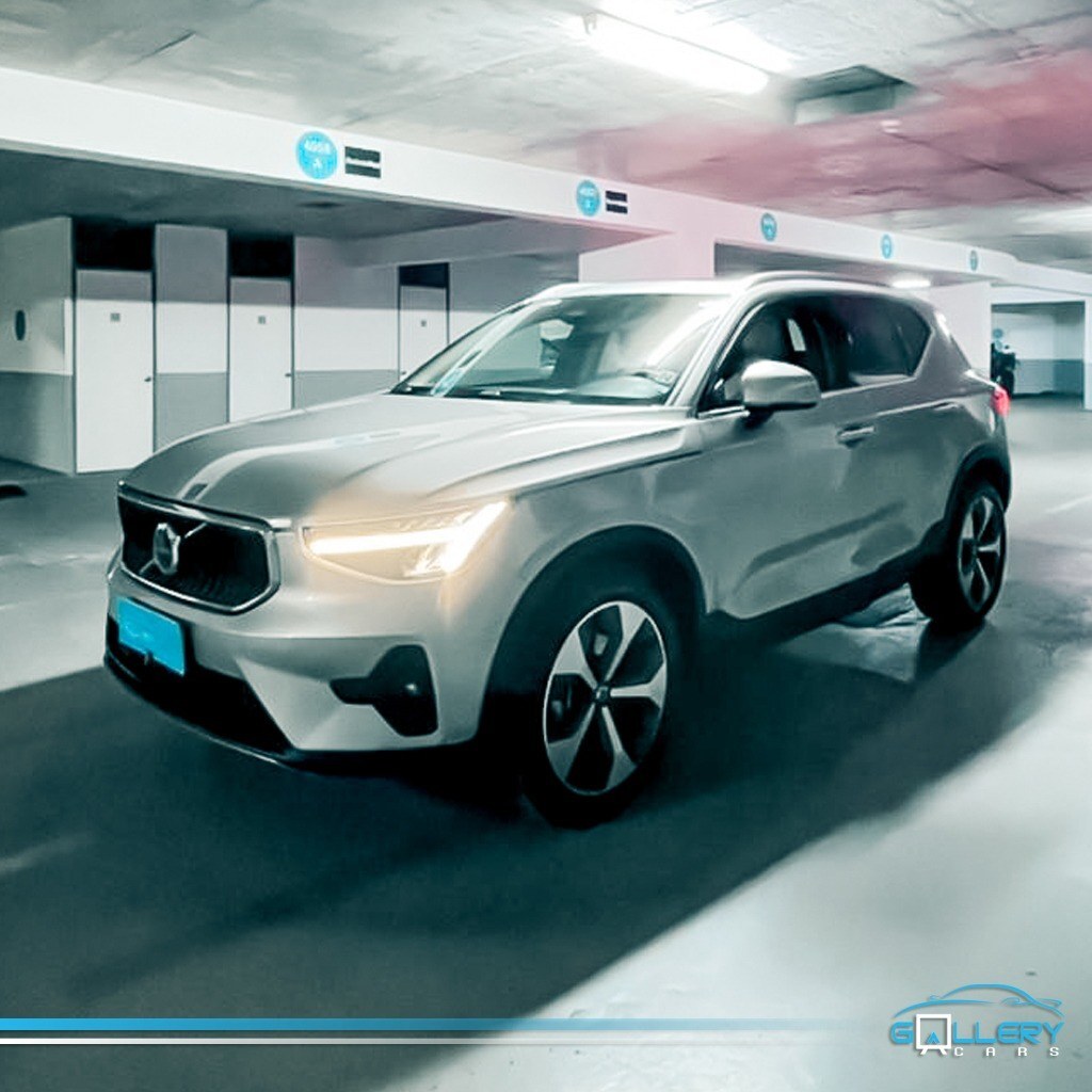 Volvo Xc40 B4 Plus 2.0 Aut