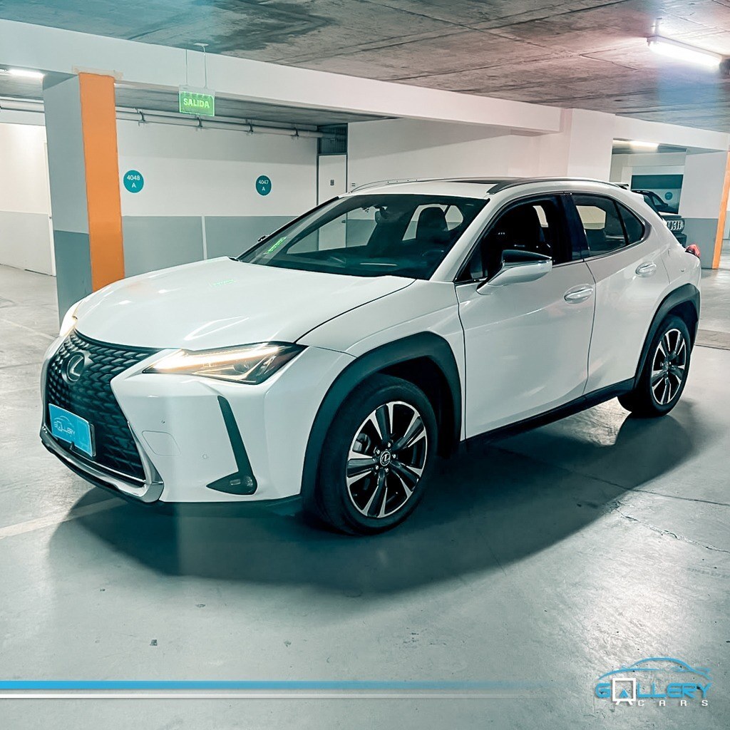 LEXUS UX200 2.0 CVT 2022 CUERO , TECHO , VERSION TOPE DE LINEA - FULL MOTOR