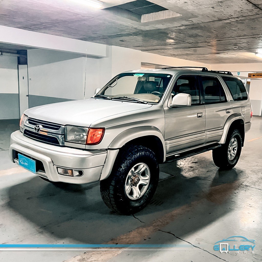 TOYOTA 4 RUNNER LIMITED 2003 CUERO , TECHO , 4X4 , VERSION TOPE DE LINEA - FULL MOTOR