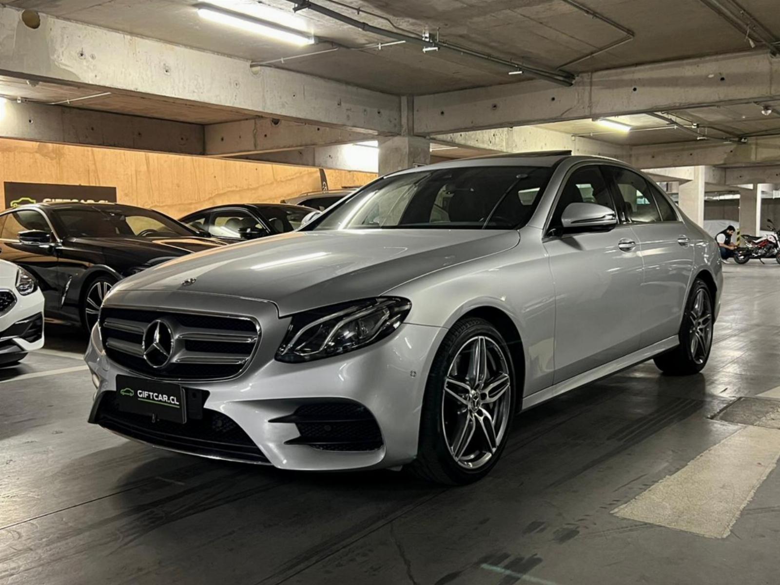 MERCEDES-BENZ E350  2019 MANTENIMIENTO AL DÍA - 
