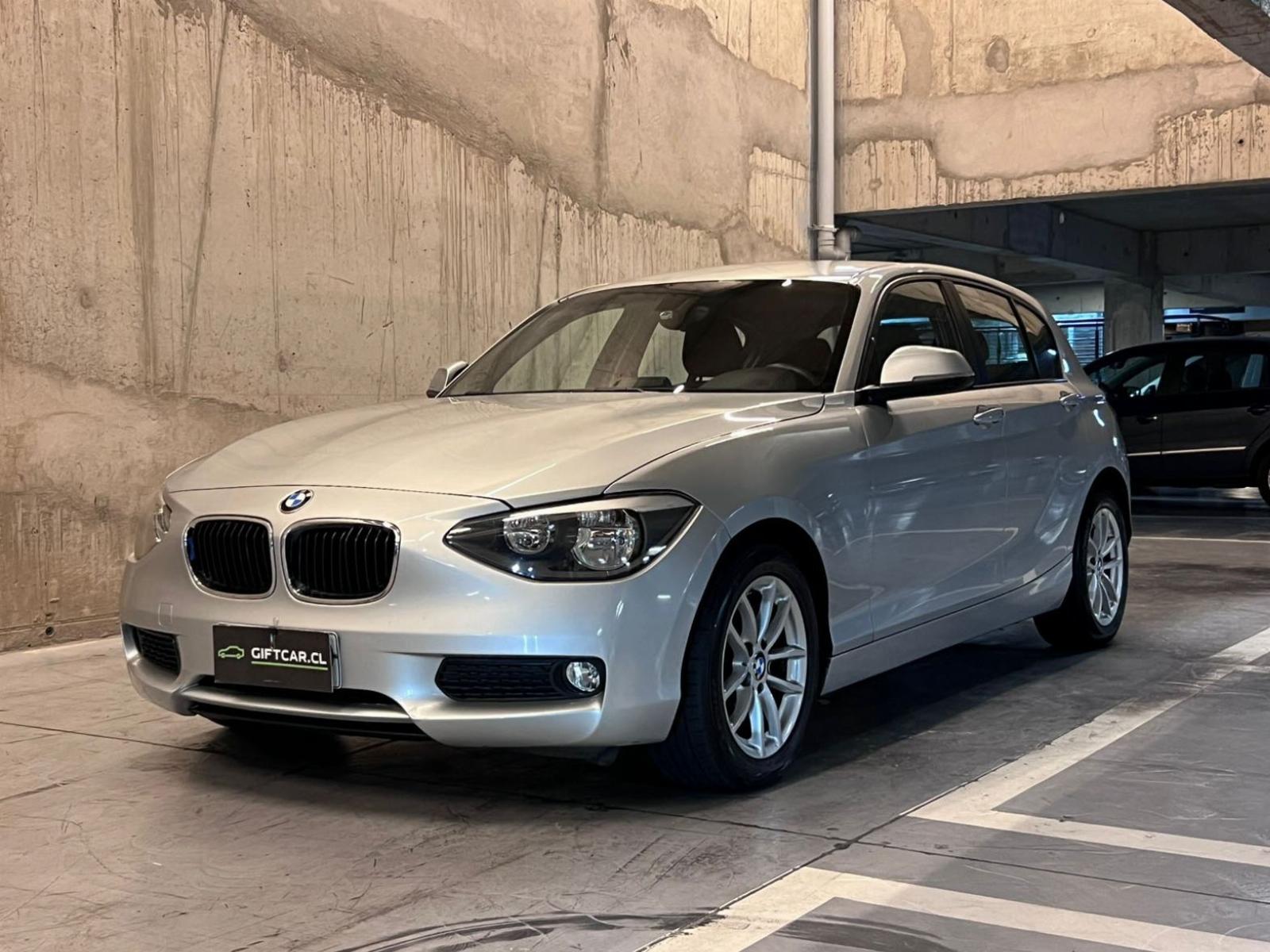 BMW 114 1.6 TURBO MT 2013 MANTENIMIENTO AL DÍA - GiftCar