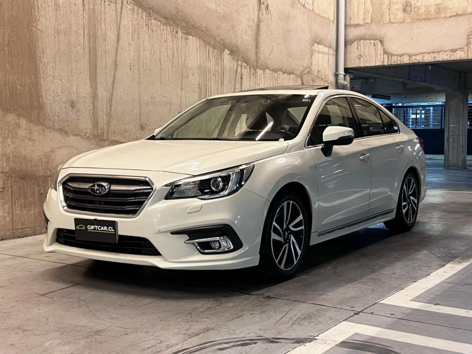 SUBARU LEGACY LIMITED 2.5 AWD 2019 MANTENIMIENTO AL DÍA - GiftCar