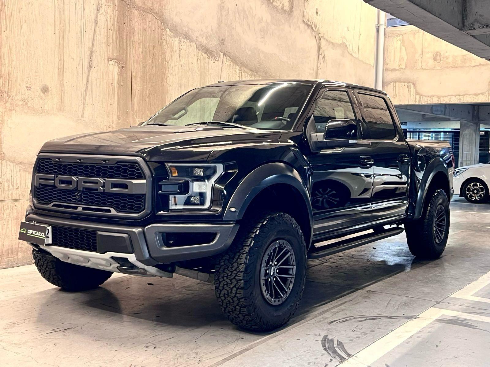 FORD F-150 RAPTOR 3.5 2020 FACTURABLE MANTENIMIENTO AL DÍA - GiftCar