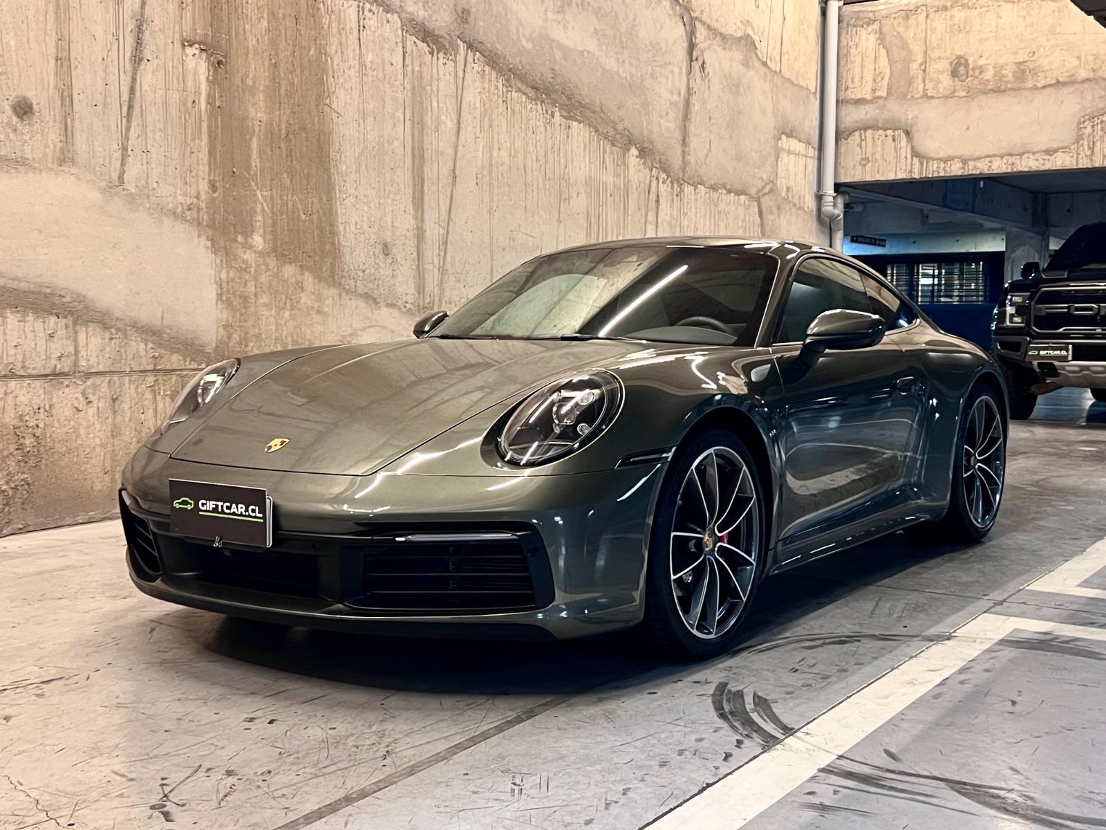 PORSCHE CARRERA COUPE 3.0 2024 GARANTÍA VIGENTE UN DUEÑO - GiftCar
