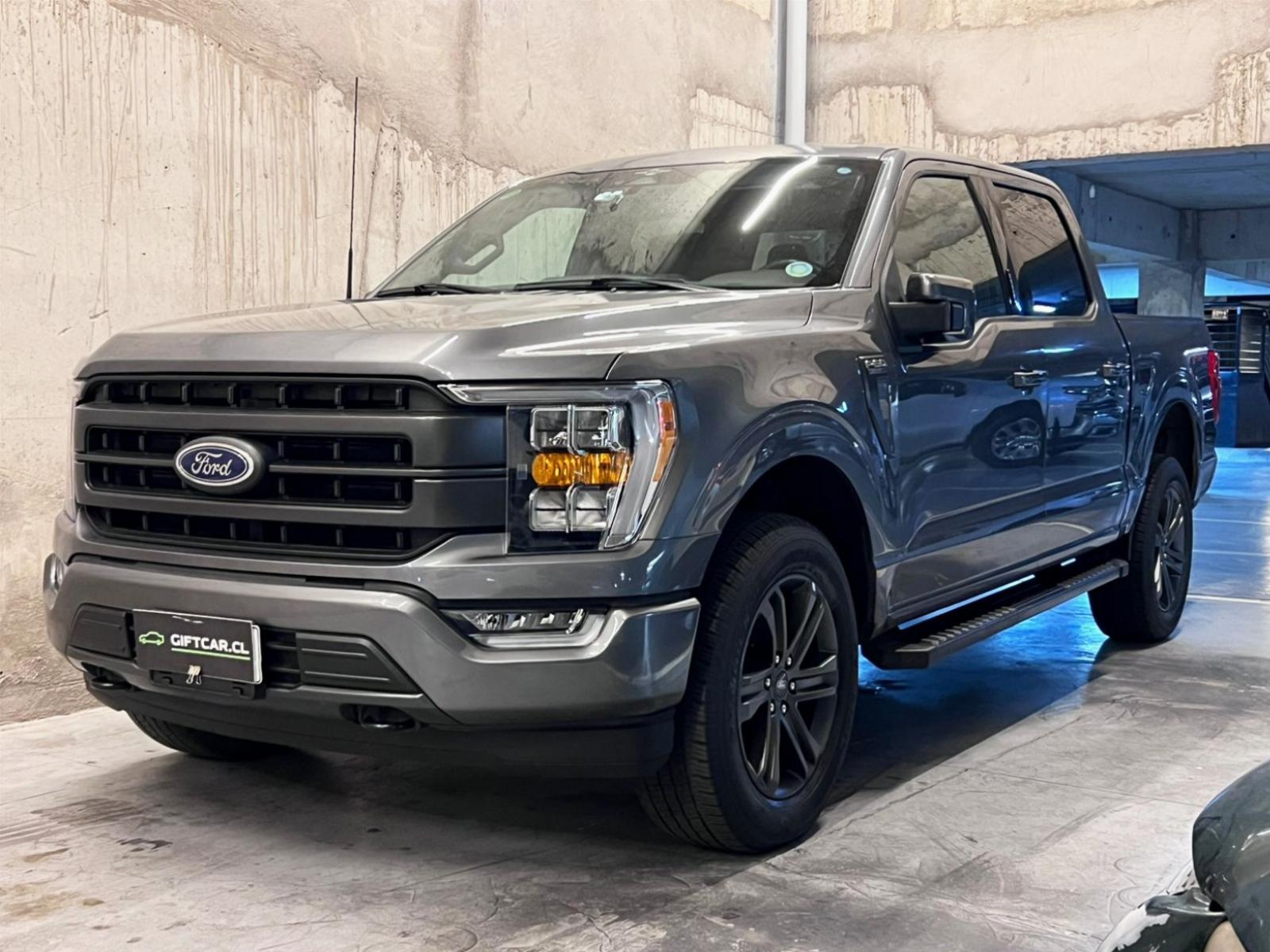 FORD F-150 LARIAT SPORT 5.0  2024 MANTENIMIENTO AL DÍA - 