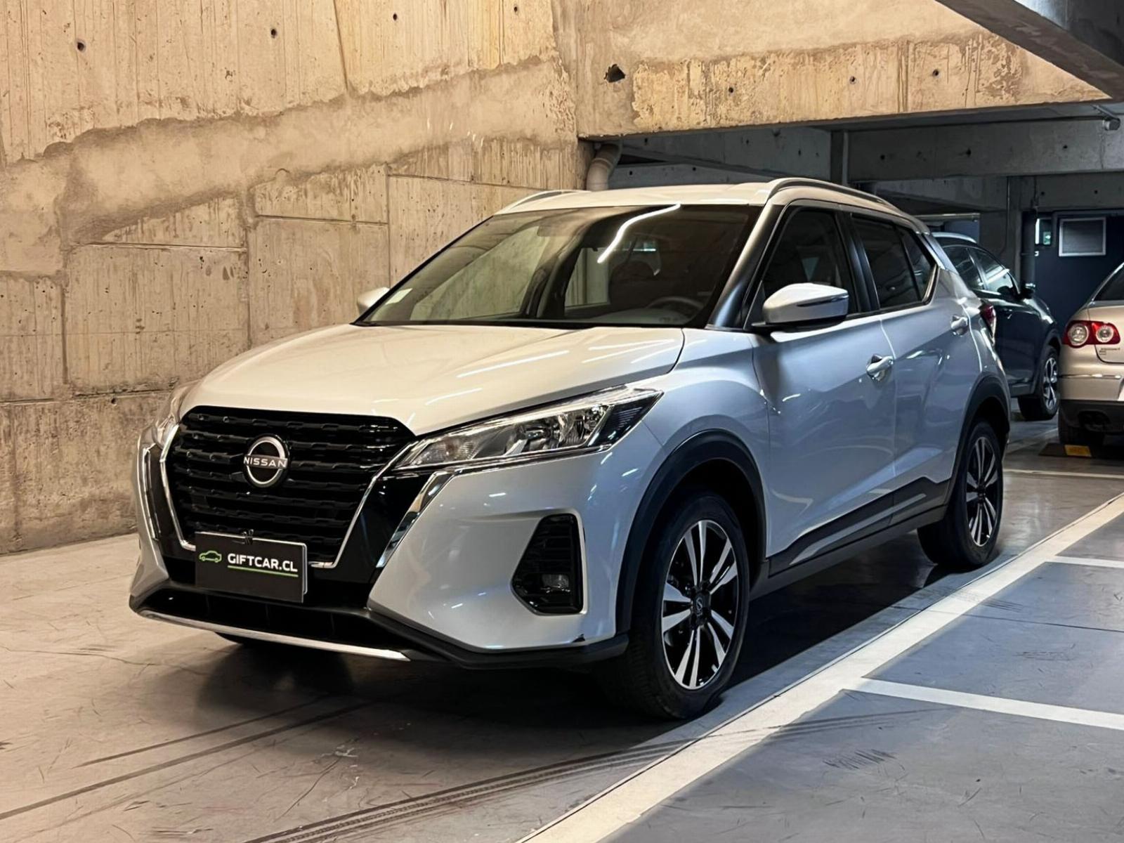 NISSAN KICKS ADVANCE 1.6 MT 2022 UN DUEÑO MANTENIMIENTO AL DÍA - FULL MOTOR