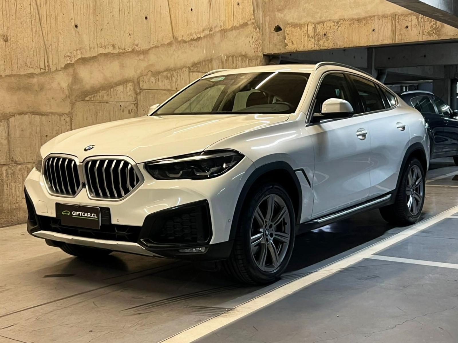 BMW X6 40i xDRIVE 2021 MANTENIMIENTO EN LA MARCA - FULL MOTOR