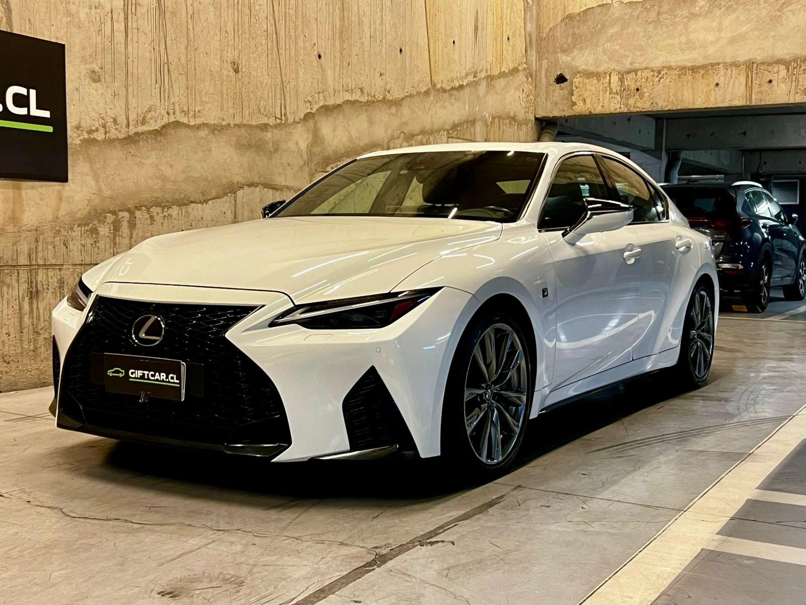 LEXUS IS 300 F SPORT 2022 MANTENIMIENTO EN LA MARCA - FULL MOTOR
