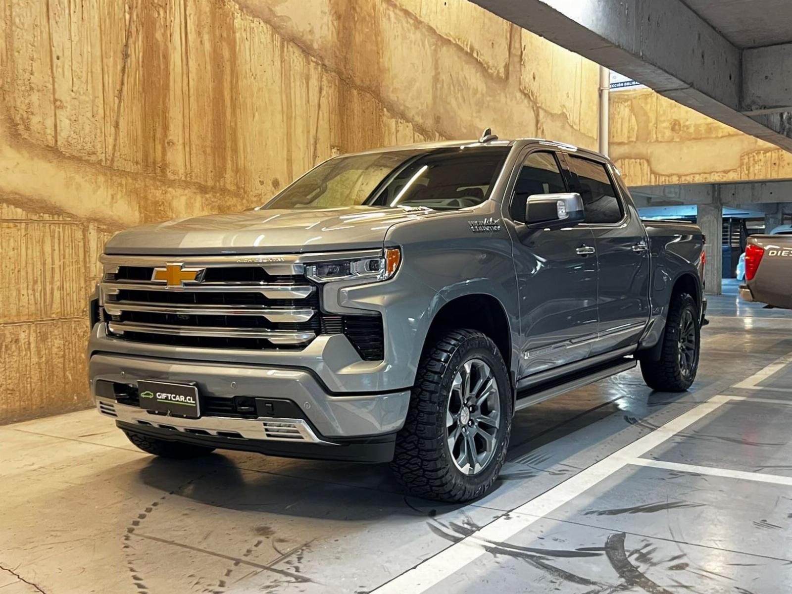 CHEVROLET SILVERADO HIGH COUNTRY 3.0 2026 FACTURABLE GARANTÍA VIGENTE - FULL MOTOR