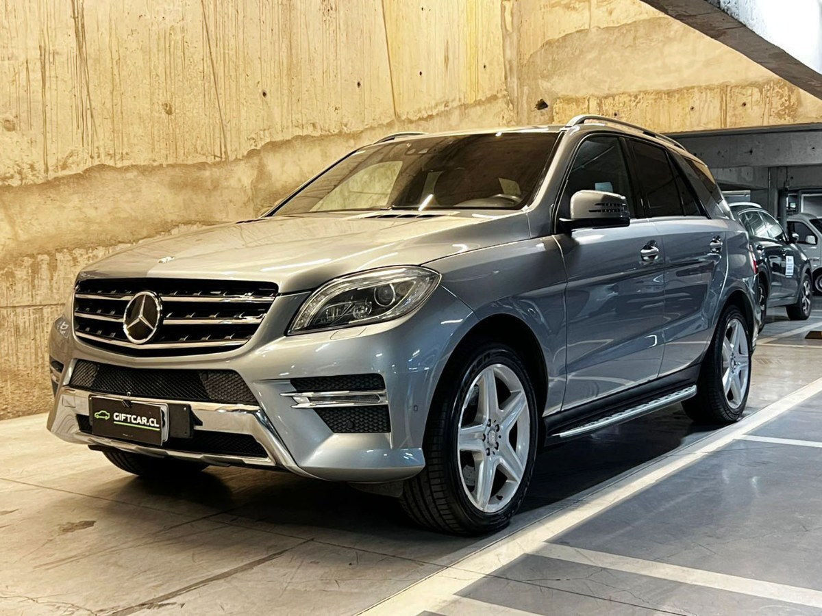 MERCEDES-BENZ ML 500 4MATIC 4.7 2013 MANTENIMIENTO AL DIA - FULL MOTOR