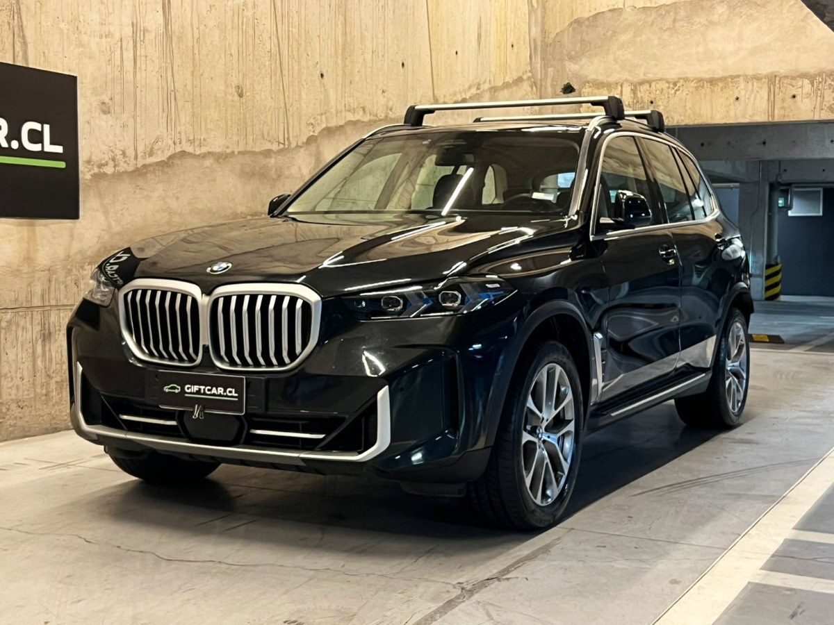 BMW X5 LCI 3.0 XDRIVE 2025 UN DUEÑO MANTENIMIENTO EN LA MARCA - FULL MOTOR