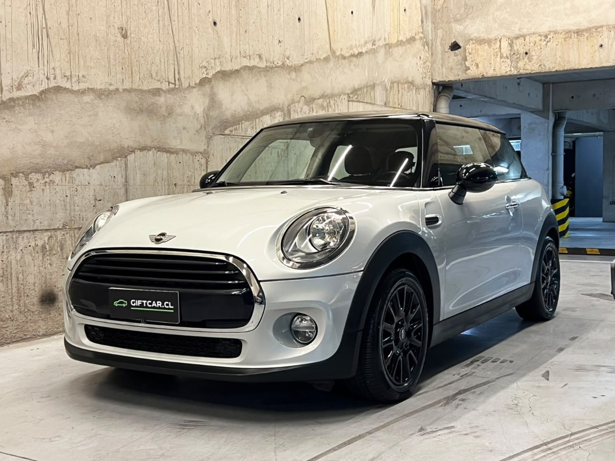MINI COOPER 1.5 MT 2018 MANTENIMIENTO EN LA MARCA - FULL MOTOR