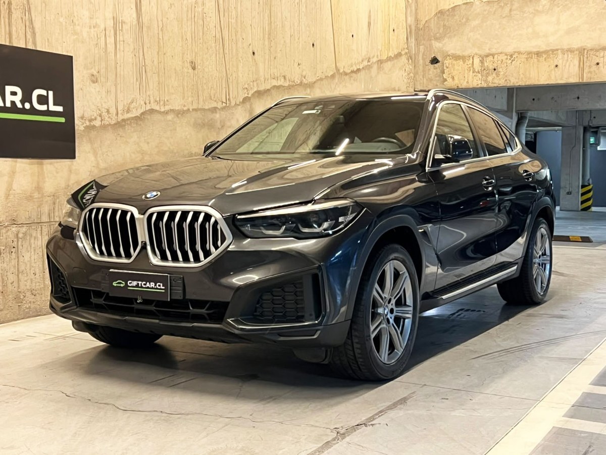 BMW X6 EXECUTIVE 30d XDRIVE 2022 MANTENIMIENTO EN LA MARCA - FULL MOTOR