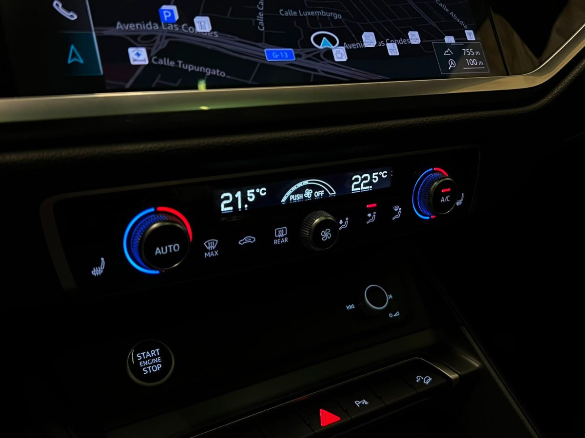 Audi Q3 — foto 19 de 27