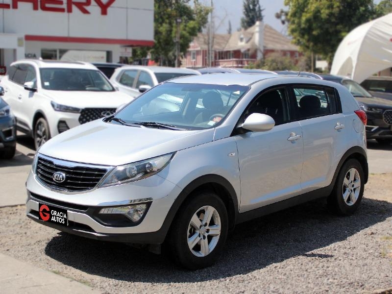 KIA SPORTAGE LX 2.0 MT 4X2 2016  - GRACIA AUTOS