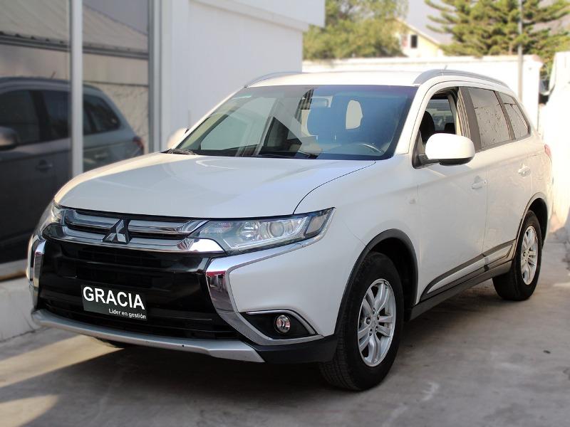 MITSUBISHI OUTLANDER 2.0 CVT 4X2 2016  - GRACIA AUTOS