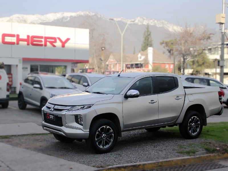 MITSUBISHI L200 2.4TD DAKAR 4WD AT 2023  - GRACIA AUTOS