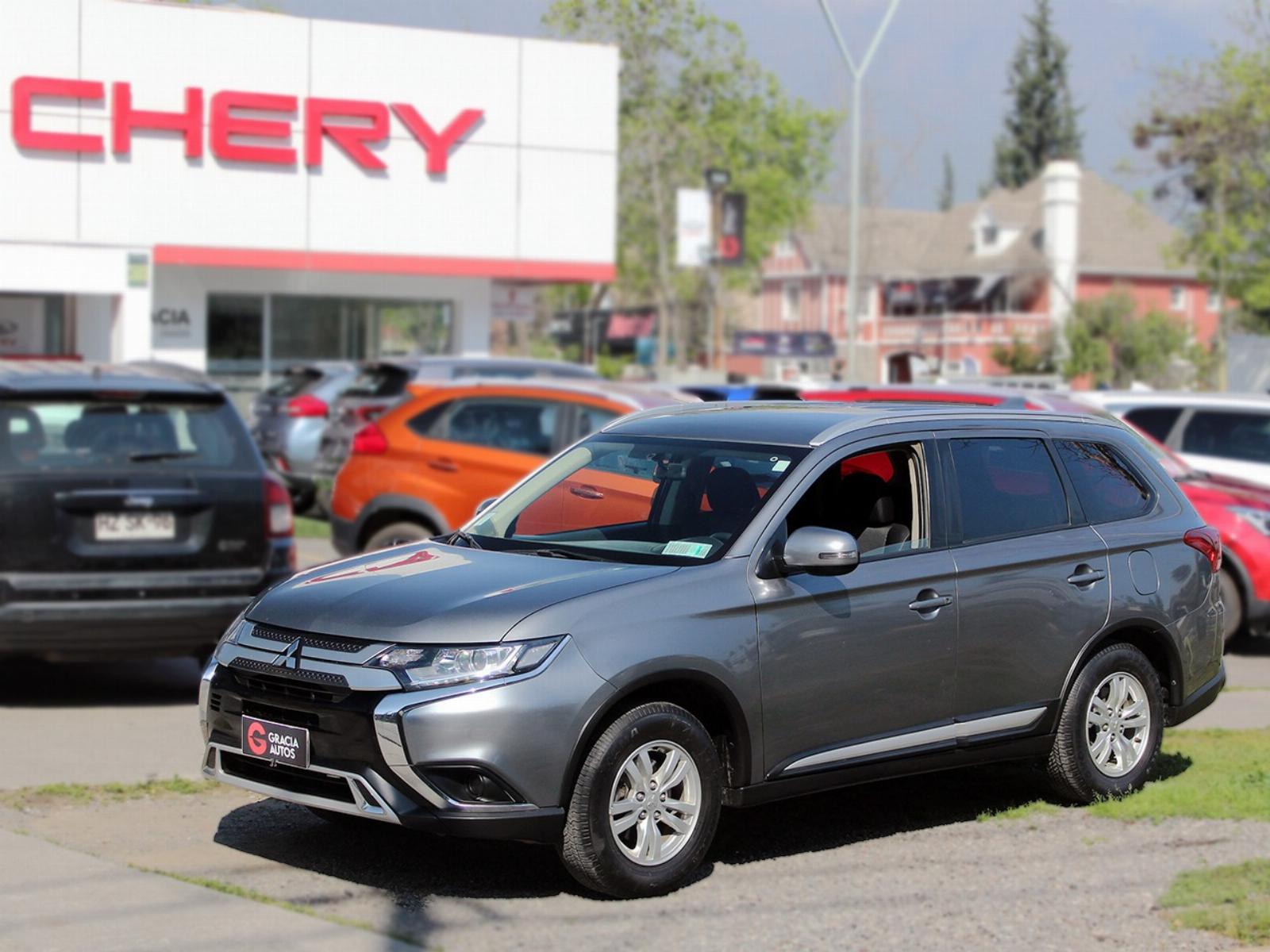 MITSUBISHI OUTLANDER 2.0 MT 2020  - GRACIA AUTOS