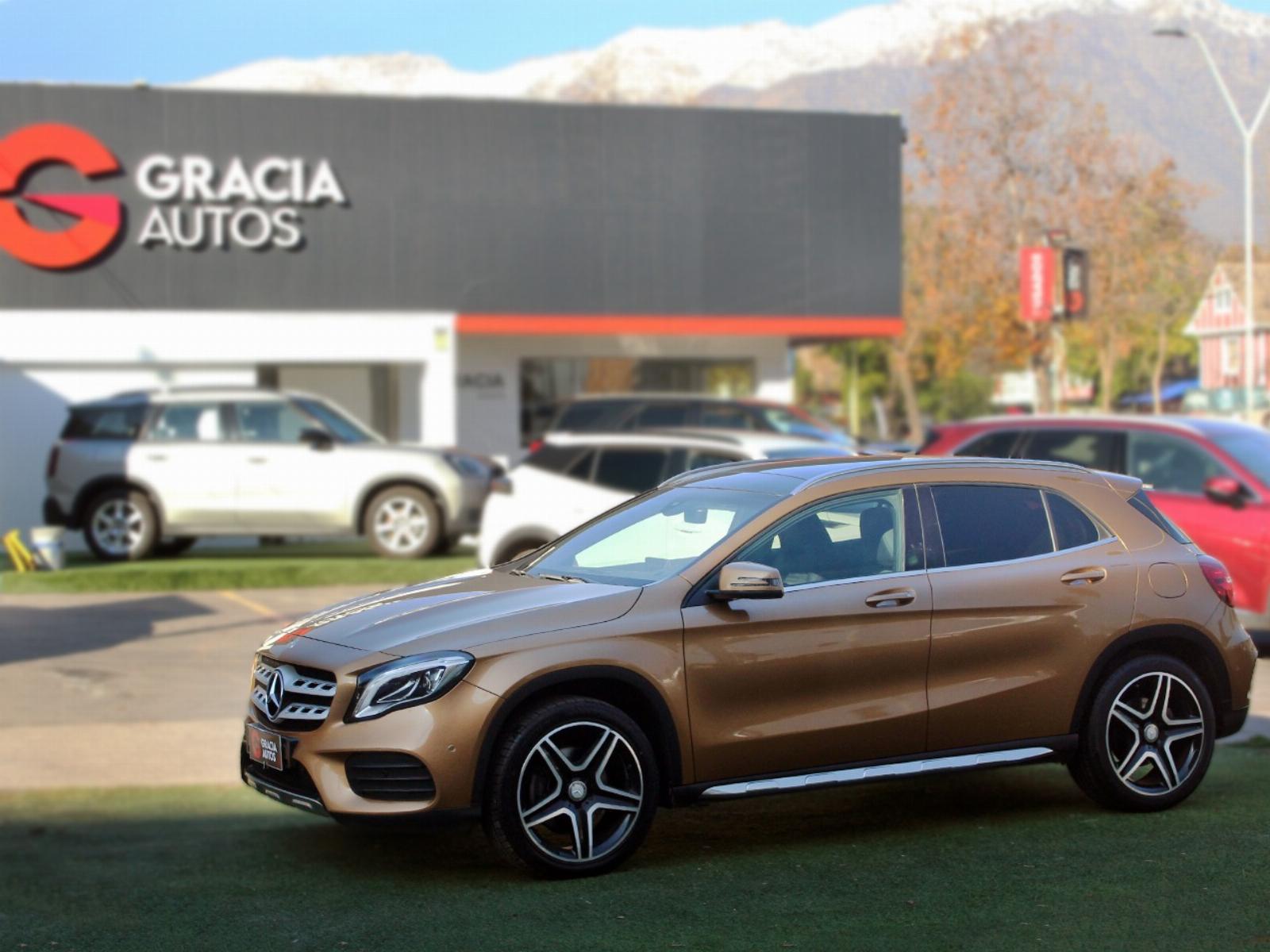 MERCEDES-BENZ GLA 220 2.1 CDI 4MATIC DCT AUT 2017  - 